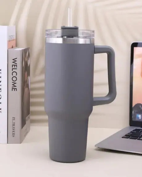 Edelstahl Isolierflasche 1.2L von oben – breite Öffnung zum Befüllen mit TEABALLS